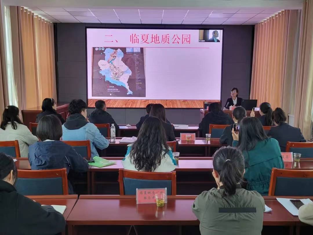 州申世办举办迎检评估讲解员专业技能再提升培训讲座