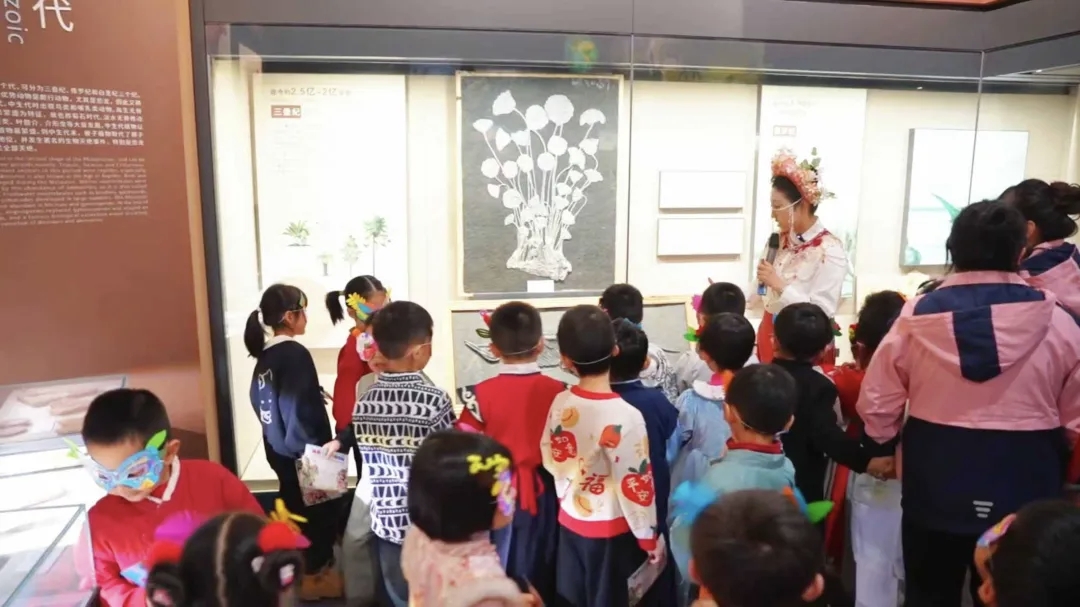 临夏世界地质公园博物馆举办&ldquo;地质寻踪&middot;仙韵迎新&rdquo;沉浸式跨年主题活动